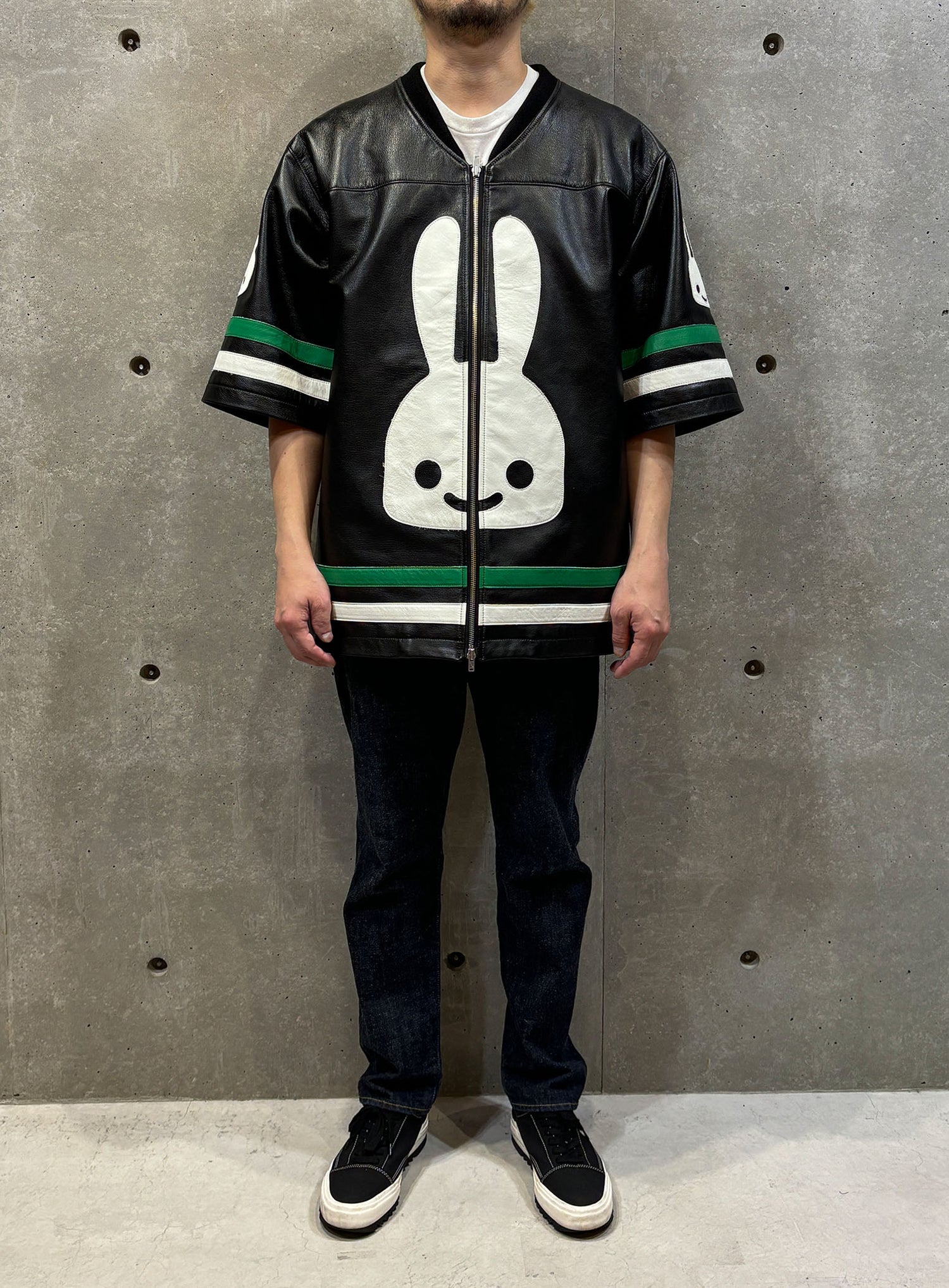 レザーホッケーシャツ