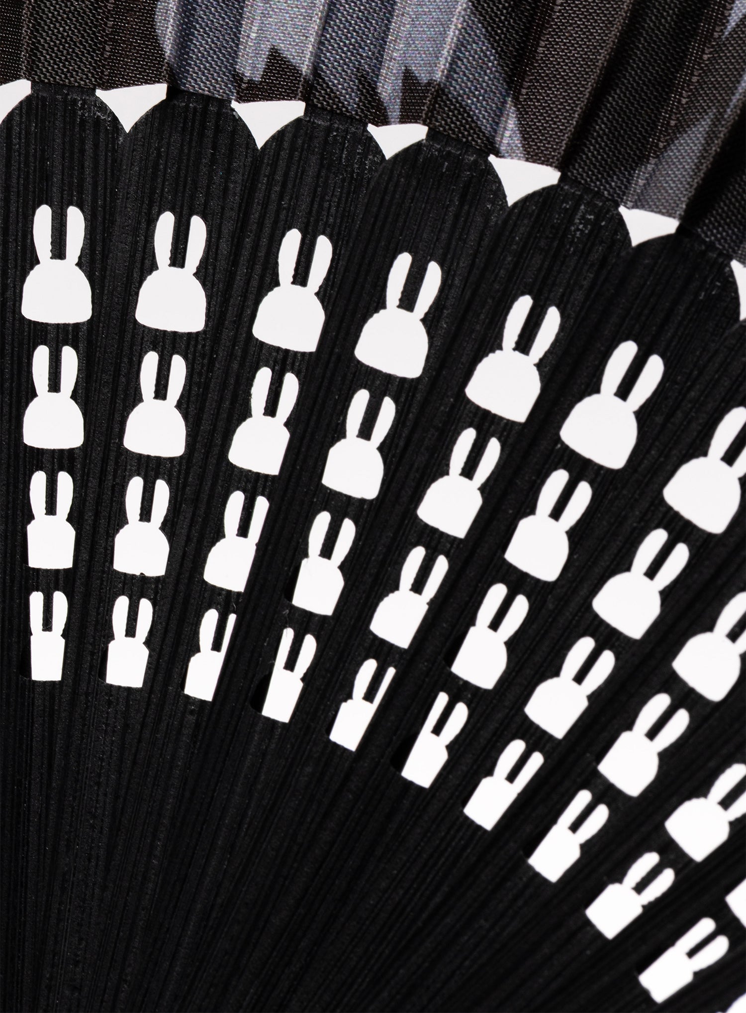 竹と布の扇子 とらちゃん2