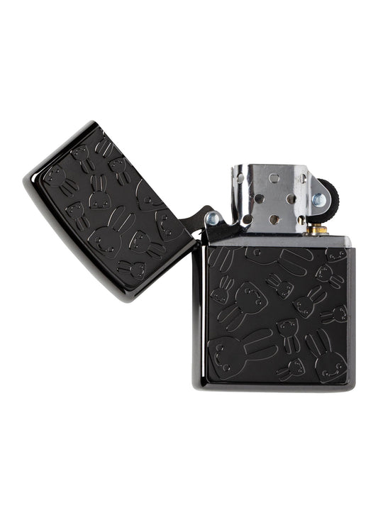 Zippoライター ウサギたくさん