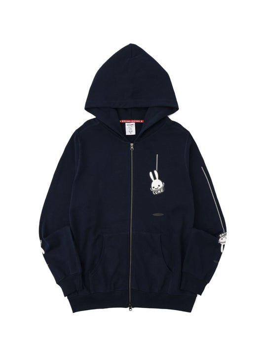 CUNE ZIP PARKA 吊るす