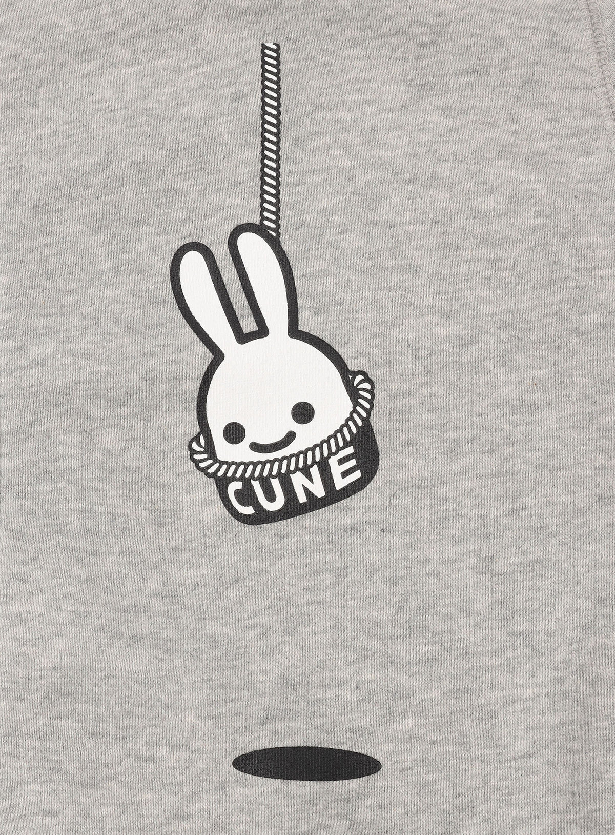 CUNE ZIP PARKA 吊るす