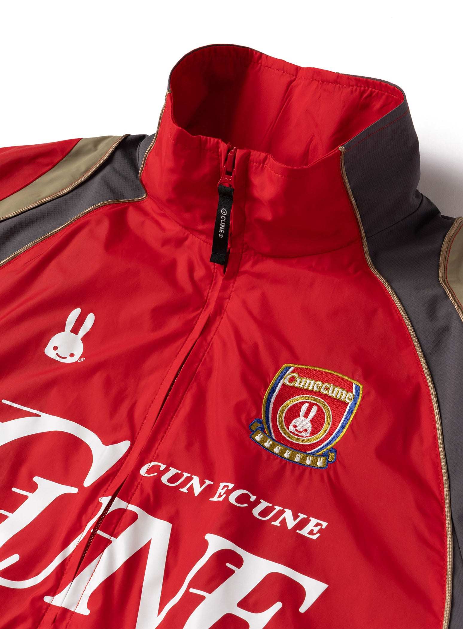 TEAM CUNE ナイロントラックジャケット RED