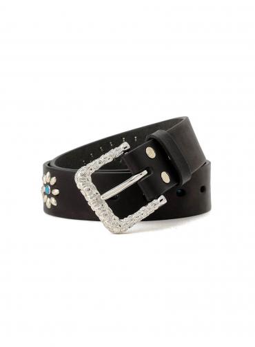 ウサギがいっぱいバックルスタッズレザーベルト